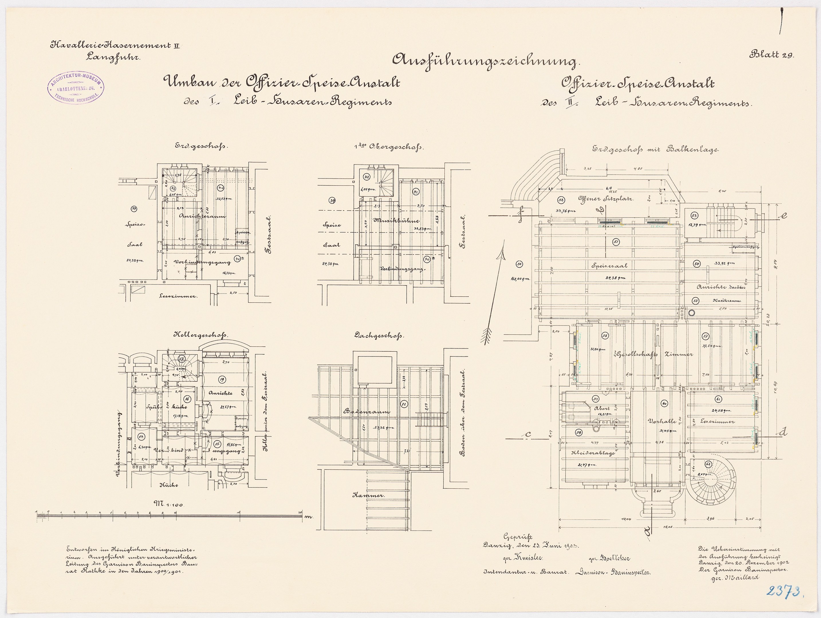 Schwarz-weißer Architekturgrundriss des ehemaligen Bundeskanzleramts, der detaillierte Layout mit beschrifteten Räumen und strukturellen Elementen zeigt.