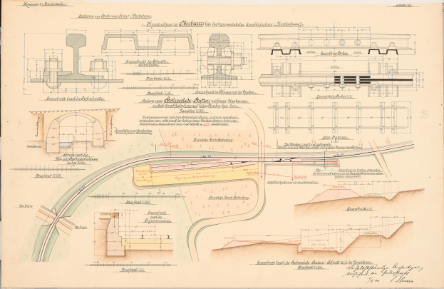 Ein altes Buch mit einer detaillierten Zeichnung einer Eisenbahnschiene, umgeben von Text und anderen Illustrationen, das einen umfassenden Überblick über ein Eisenbahnnetz bietet.