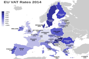 Eine Europakarte, die die EU-Mehrwertsteuersätze von 2014 mit Prozentangaben und Textanzeigen zeigt.