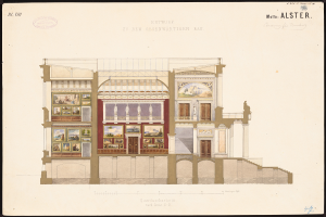 Ein detailliertes Bild eines Opernhauses von außen, geschmückt mit Fenstern, Türen, Säulen und farbenfrohen Malereien, die das Innere zeigen, mit begleitendem Text, der historischen Kontext liefert.
