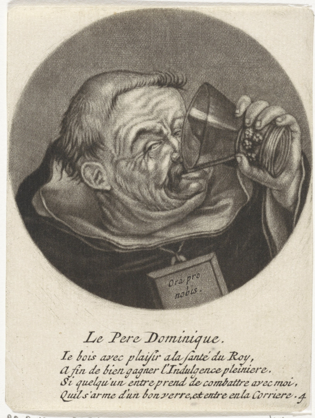 Alter Mann mit kurzen dunklen Haaren, ernster Miene und geschlossenen Augen, der aus einem Glas trinkt, das er in seiner rechten Hand hält.