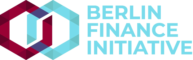 Logo der Berliner Finanzinitiative mit einem blauen Kreis mit weißer Umrandung und einem weißen 'B' in der Mitte, umgeben von einem weißen Ring mit einem blauen und weißen Karomuster, alles auf einem weißen Hintergrund.