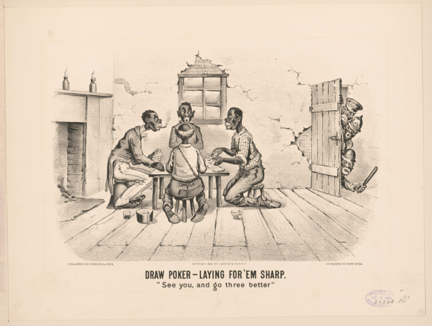 Gruppe von Menschen, die Poker an einem Tisch mit einer Wand, einem Fenster, einer Tür und Gegenständen im Hintergrund spielen; Text unten lautet "Draw Poker - Laying for 'em Sharp".